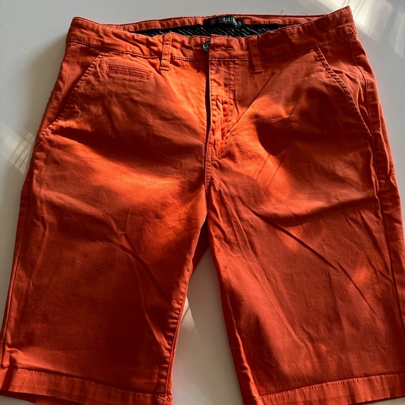 Guess Men’s Bright Orange Flat Front Shorts Size 32 - Picture 1 of 5